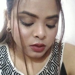 Meet your Posher, Nikita